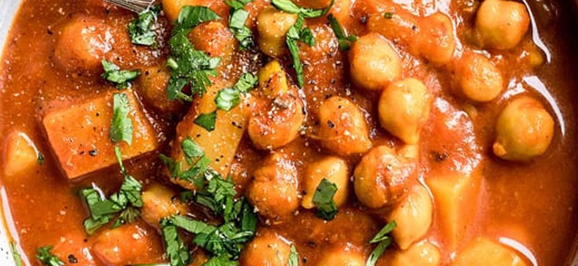 garlic-tomato-chickpea-stew